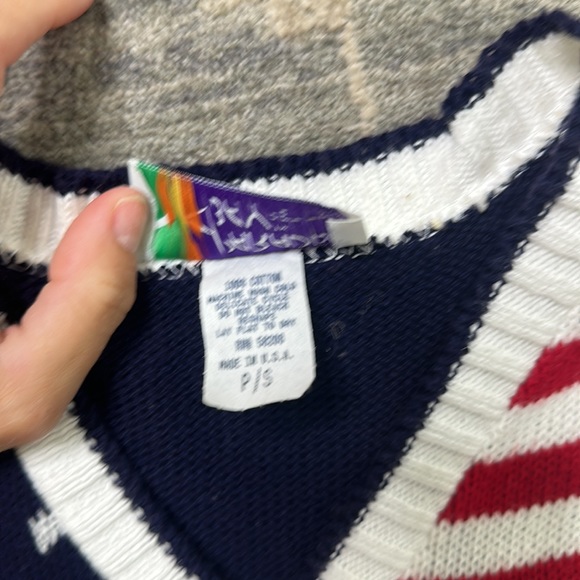 Vintage 4th of July short sleeve button up American Flag sweater size small - Picture 11 of 11